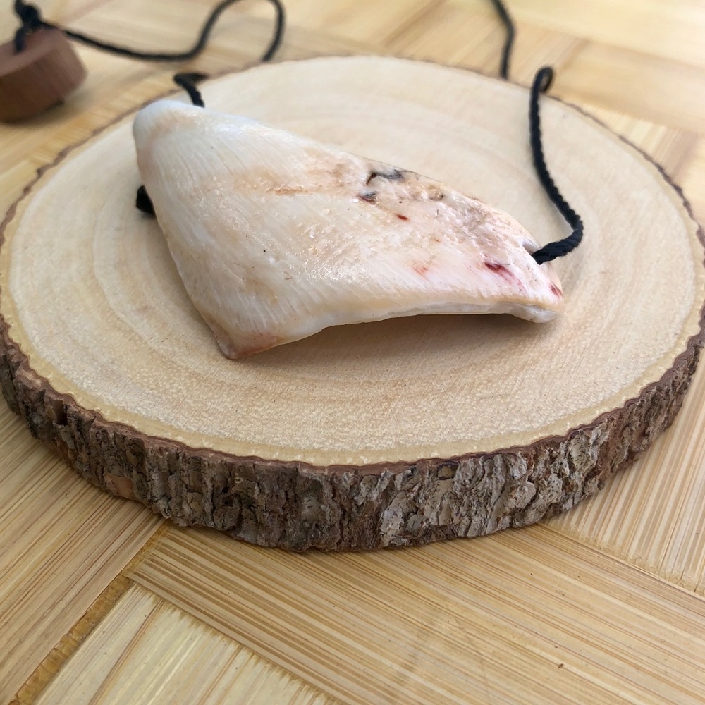 Made in Guam Handcrafted Shell Necklace #130